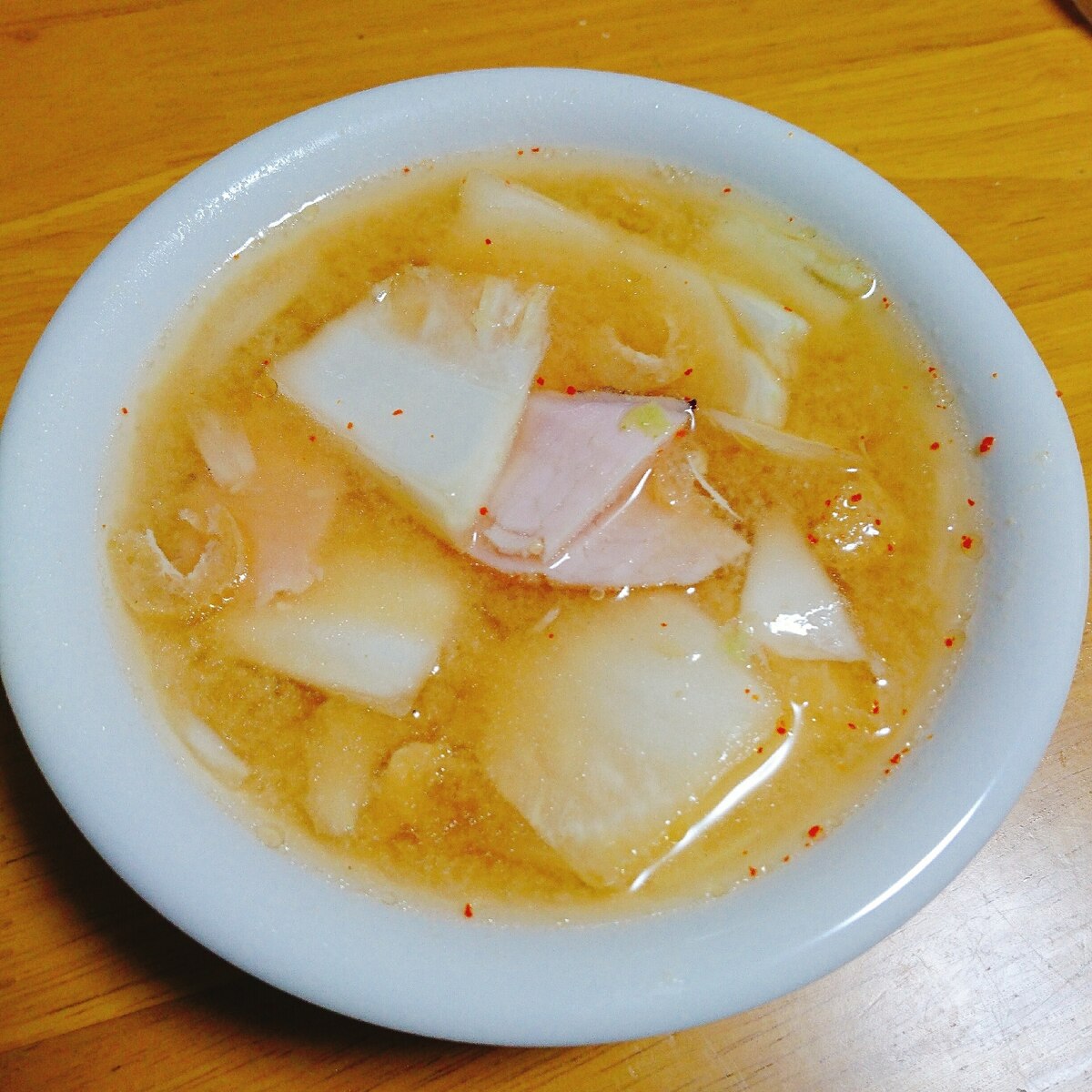 白菜の芯 油揚げ パストラミポークの味噌スープ レシピ 作り方 By やっすん 楽天レシピ 白菜の芯 油揚げ パストラミポークの味噌スープ レシピ 作り方 By やっすん 楽天レシピ